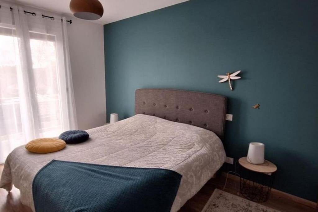 Charmante Maison De Ville Climatisee Avec Wifi Saint-Yrieix-la-Perche Zewnętrze zdjęcie